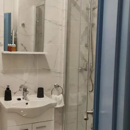 Mediterraneo Luxury Pensión 4*