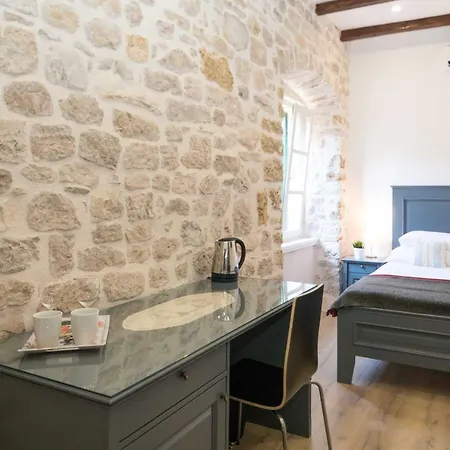 Mediterraneo Luxury Casa de hóspedes 4*
