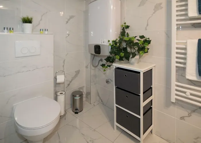 Mediterraneo Luxury Pensionat 4*